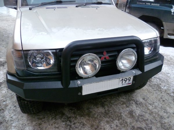 Силовой передний бампер, Pajero II / Montero II