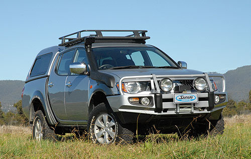 Шноркель Safari для Mitsubishi L-200 IV (с 2006 по 2015 г.в.) [SS660HF]