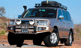 Силовой передний бампер ARB Deluxe для Toyota Land Cruiser 105 ( до 2002 г.в.) [3413010]