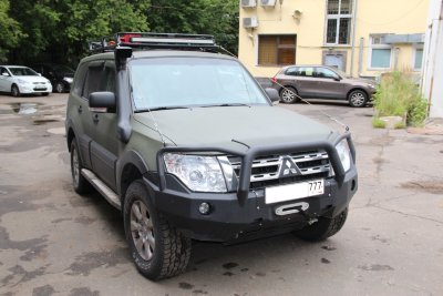 Силовой передний бампер Pajero IV