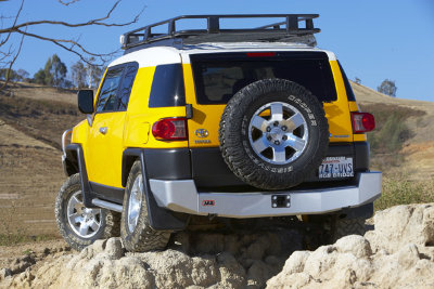 Силовой задний бампер ARB для Toyota FJ Cruiser [5620010]