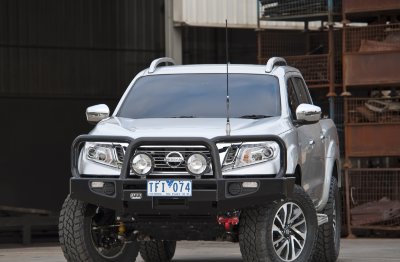 Передний бампер ARB Combination для Nissan Navara NP300 (с 2015 г.в.)