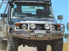 Передний силовой бампер ARB Comercial для Toyota Land Cruiser 70 series (с 1985 по 2007 г.в.) [3412200]