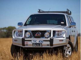 Передний силовой бампер ARB для Nissan Navara (для а/м тайваньской сборки) [3438240]