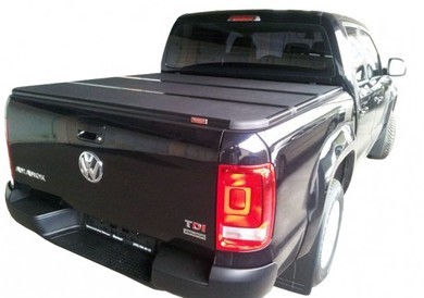 Жесткие трехсекционные крышки Kramco для 2011+ Volkswagen Amarok Double Cab