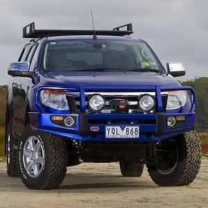 Передний силовой бампер ARB Deluxe Bull Bar для Ford Ranger [3440400]